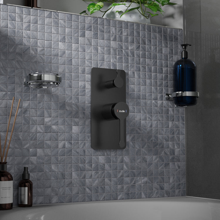 LussoVita Shower/Bath Mixer with Diverter - Matt Black