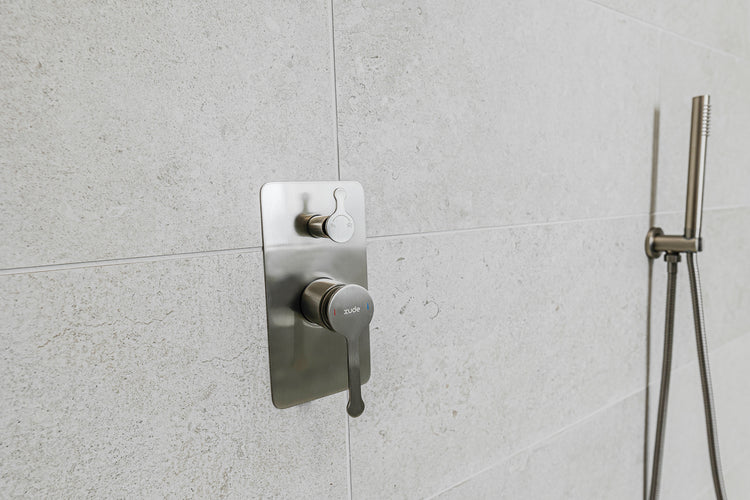 LussoVita Shower/Bath Mixer with Diverter - Brushed Nickel